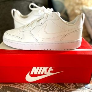 Nike Court Borough Low 2.